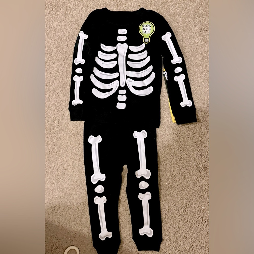 Komar Kids Halloween Skeleton 2 Piece Pj Glow in the Dark Unisex 18 Months